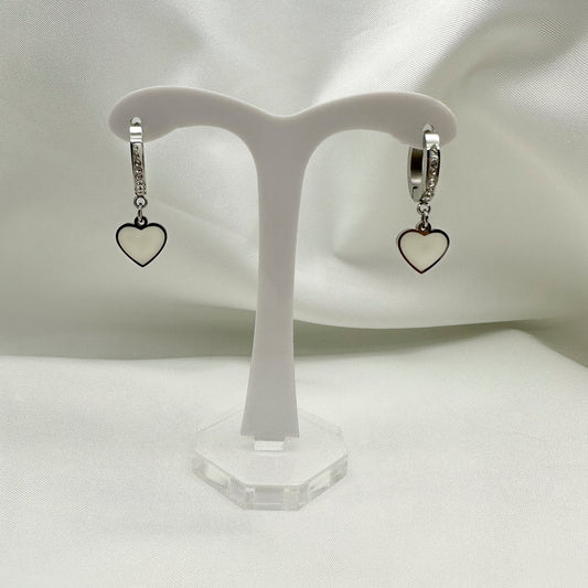 Orecchini pendenti cuori bianchi - Silver