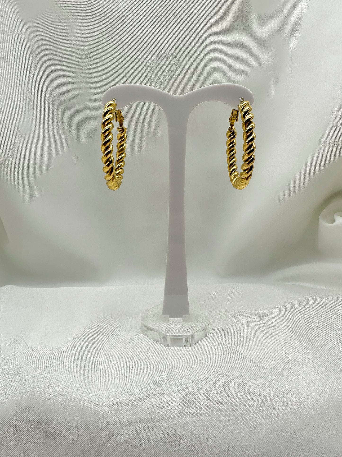 Orecchini cerchi effetto ritorto - Gold