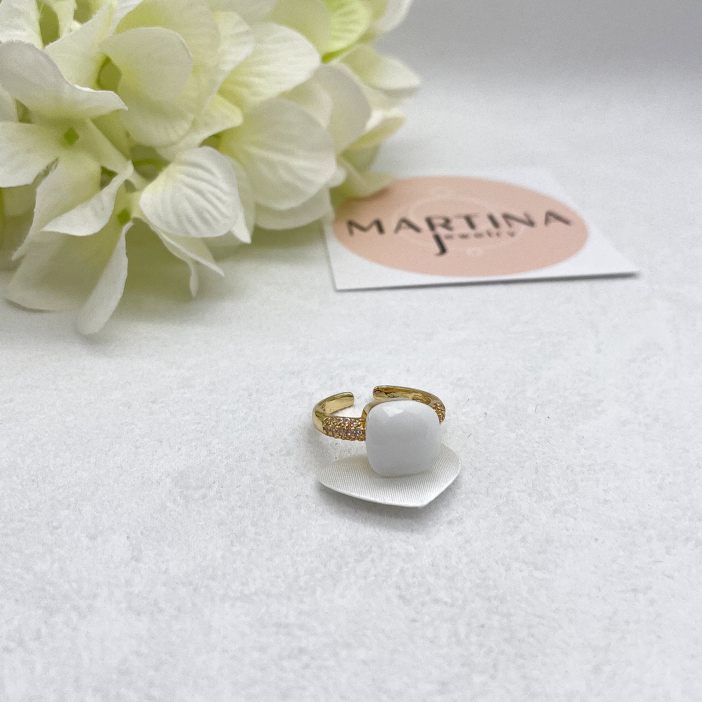 Anello pietra taglio quadrato bianca - Gold