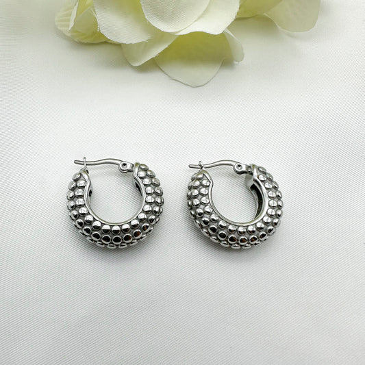 Orecchini cerchi bombati lavorati - Silver