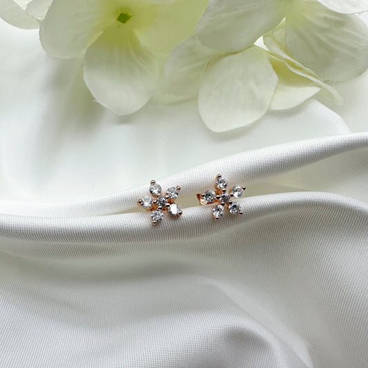 Orecchini fiore zirconi bianchi - Rosè