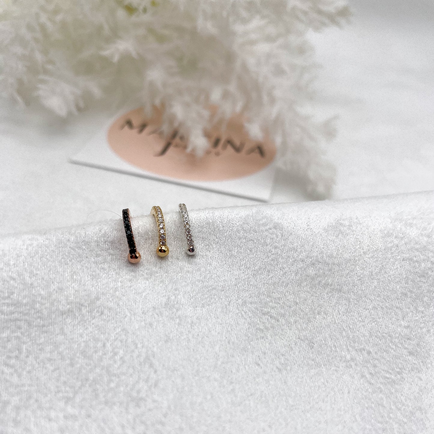 Orecchino Earcuff zirconi neri - Rosè