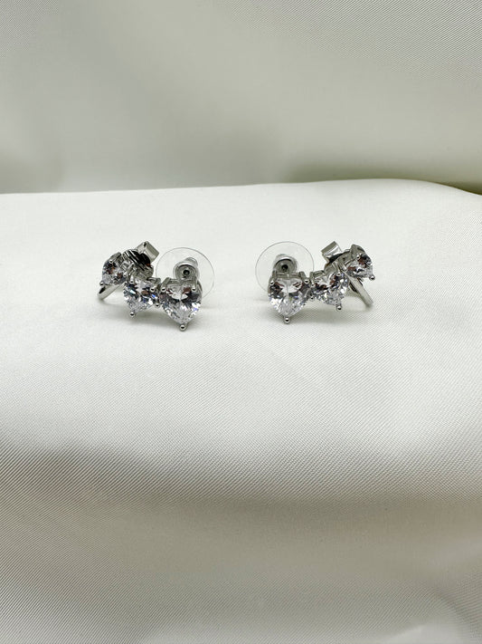 Orecchini ala laterale cuori strass bianchi - Silver