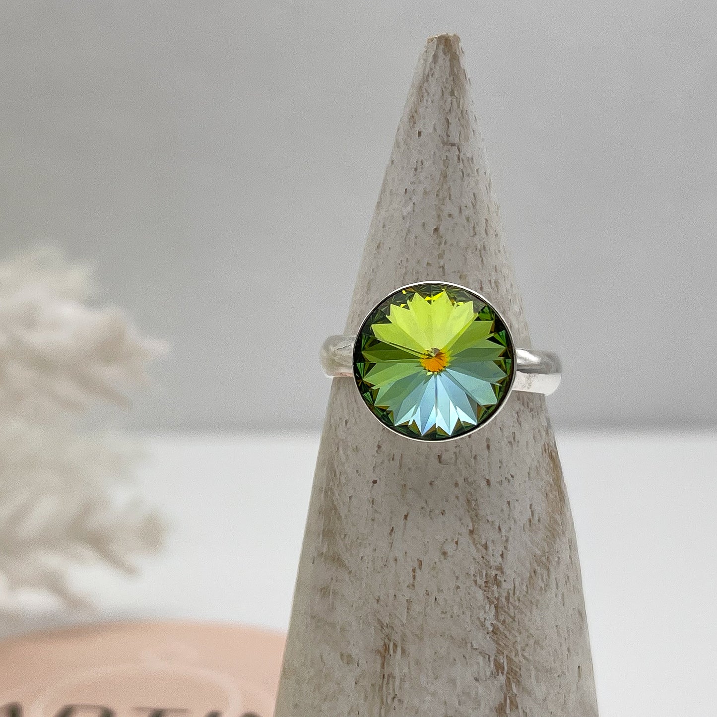 Anello con centrale Swarovski Verde sfumato - Silver