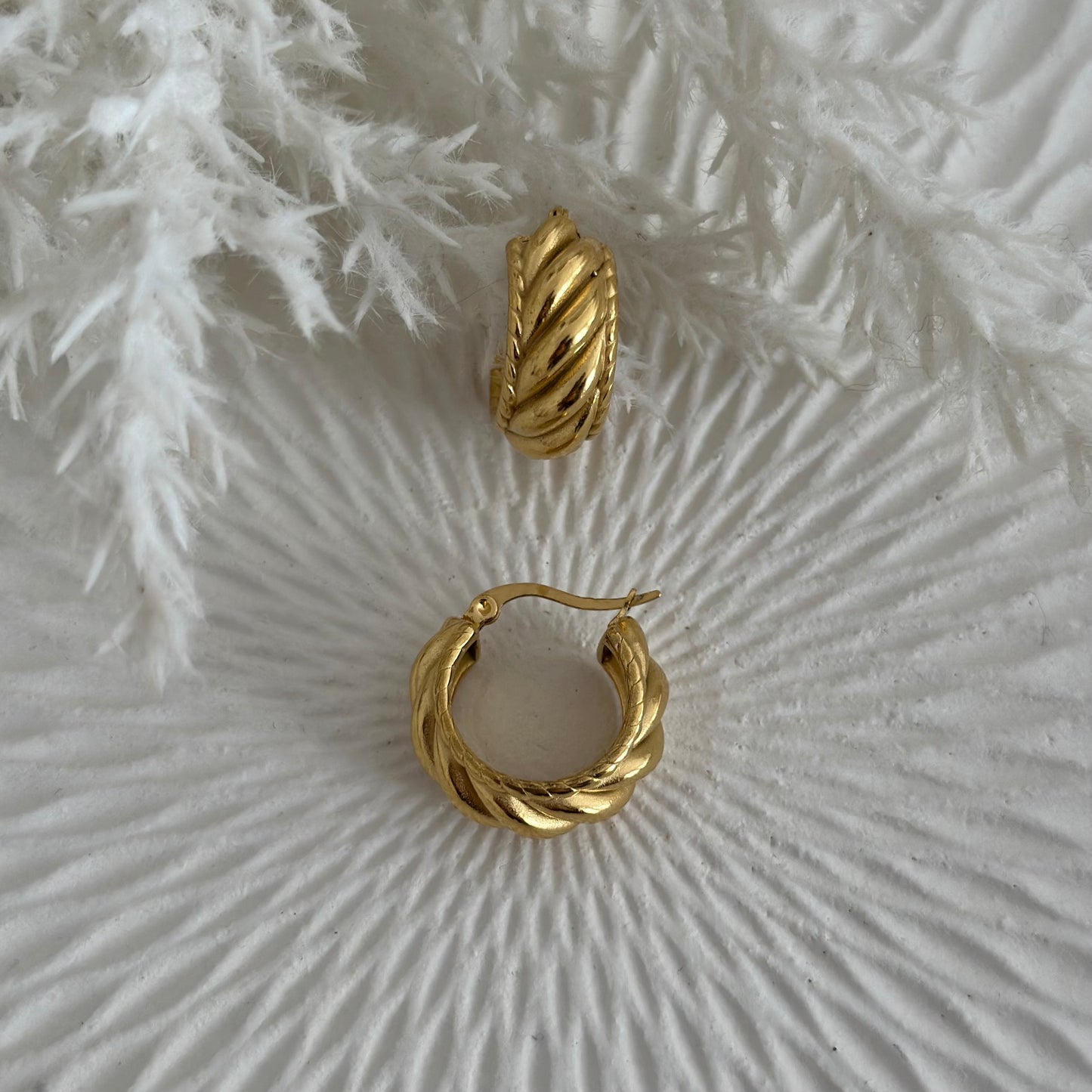 Orecchini cerchietti croissant - Gold