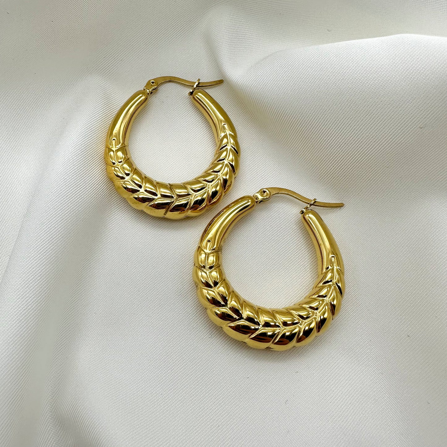 Orecchini cerchi ovalizzati - Gold