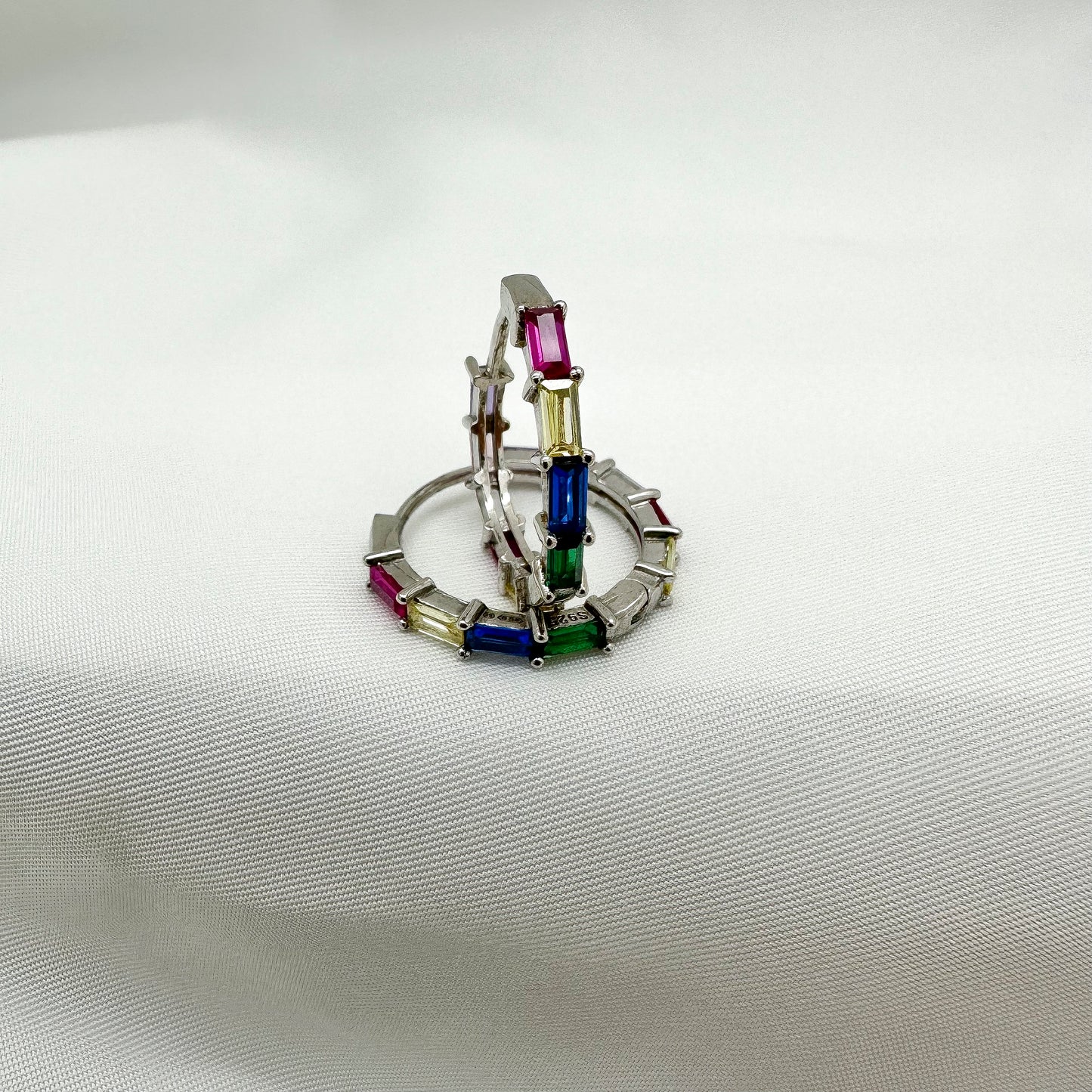 Orecchini cerchi zirconi multicolor piccoli - Siver