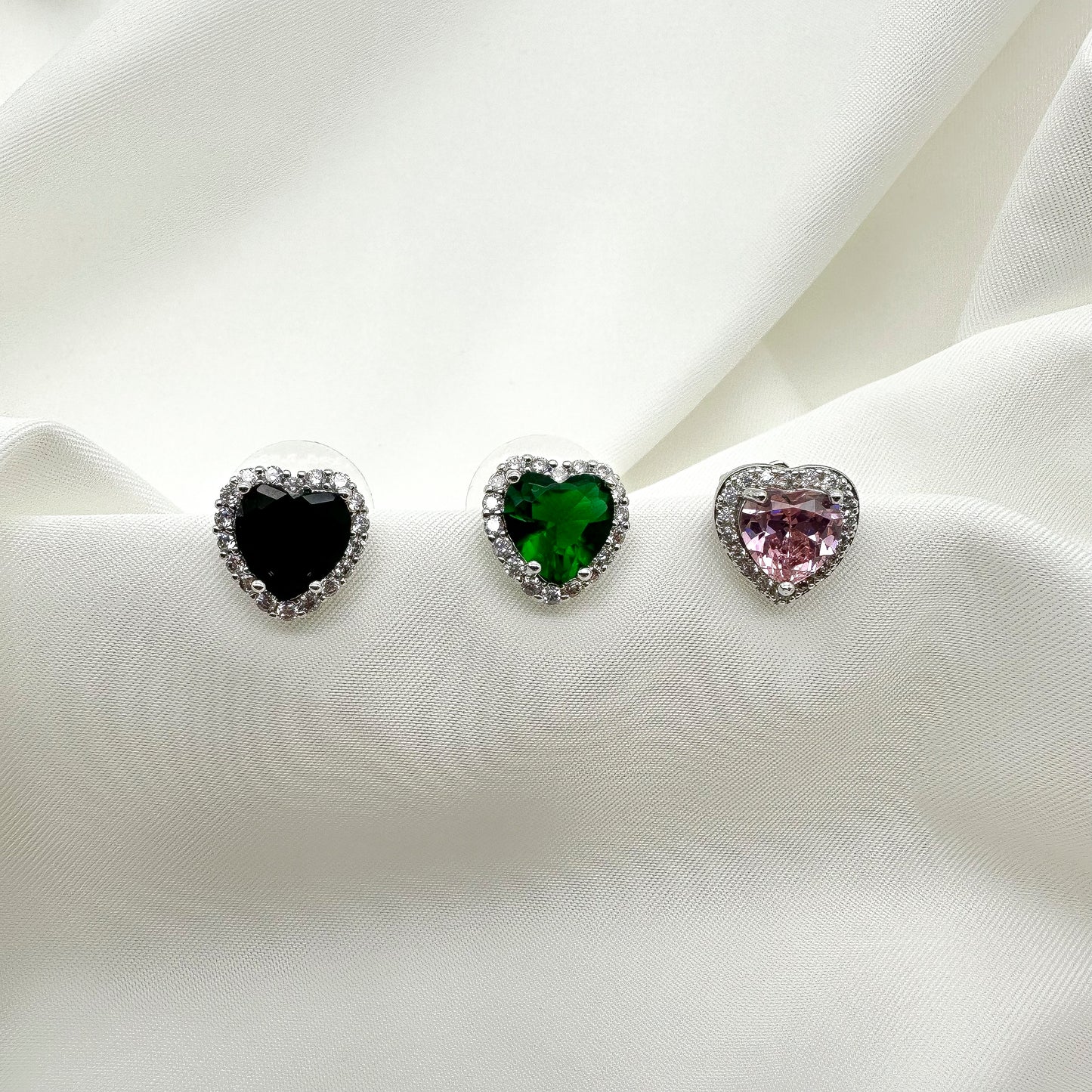 Orecchini cuore verde e corona strass bianchi- Silver