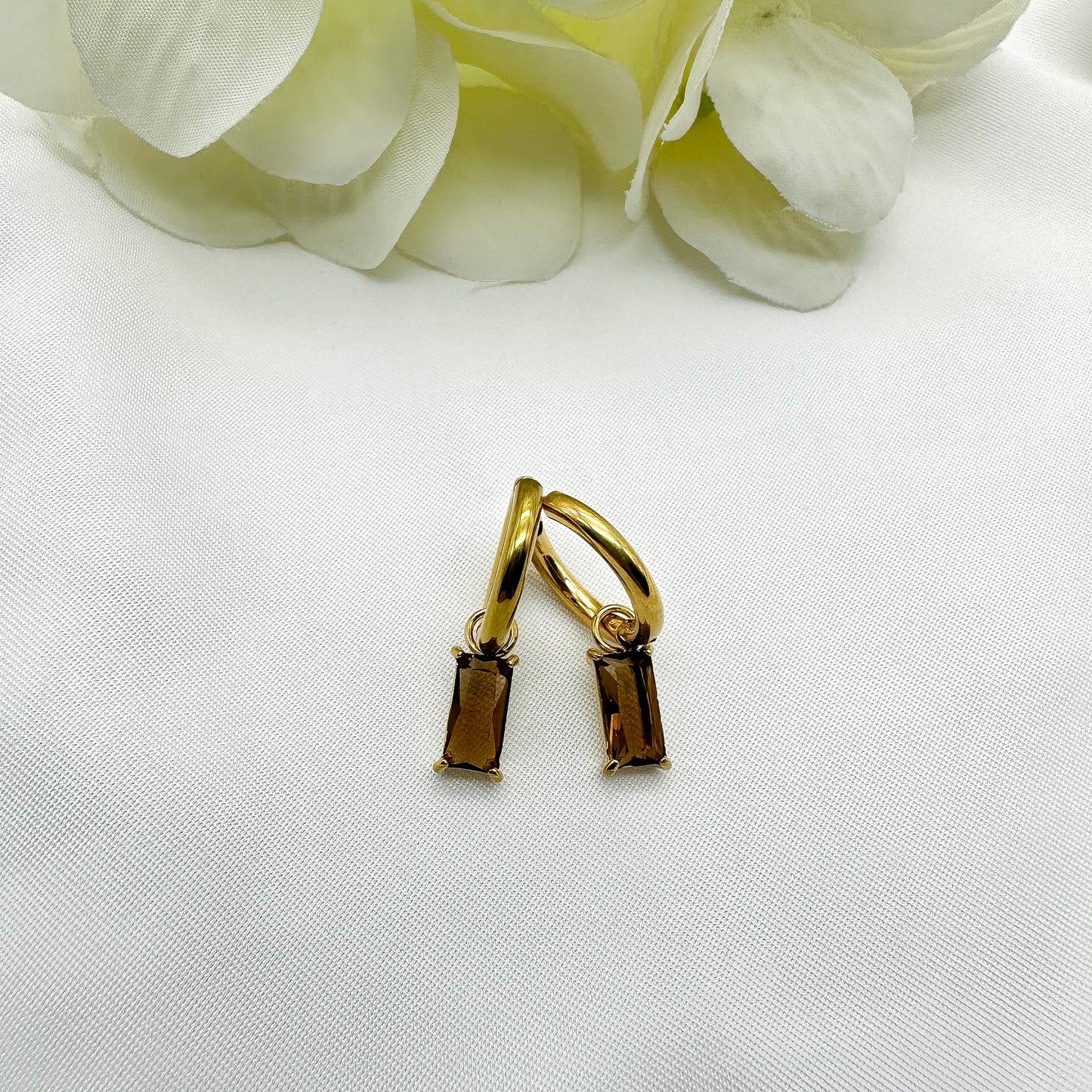 Orecchini cerchietti pendenti cristallo rettangolare Ambra scuro - Gold