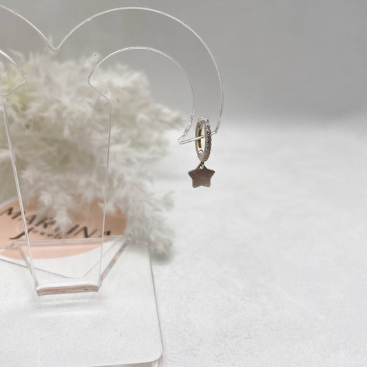 Orecchini Cerchietti con zirconi e pendente a stella - Silver