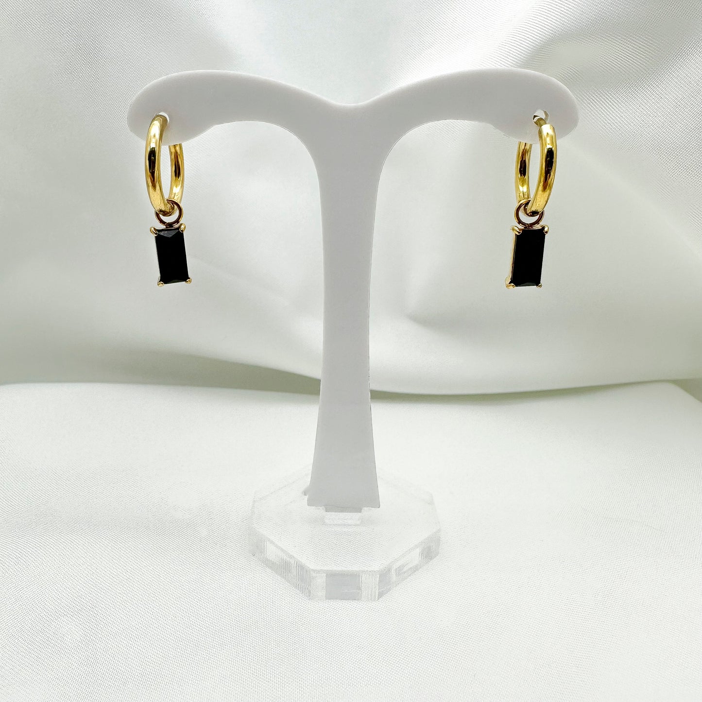 Orecchini cerchietti pendenti cristallo rettangolare nero - Gold